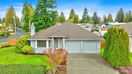8523 199th Pl Sw, Edmonds, WA, 98026-6337 | Card Image
