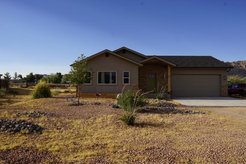 1000 S Canyon Ave, Big Water, UT, 84741-4169 | Card Image