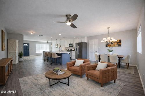 7814 E Cypress St, Scottsdale, AZ, 85257-2204 | Card Image