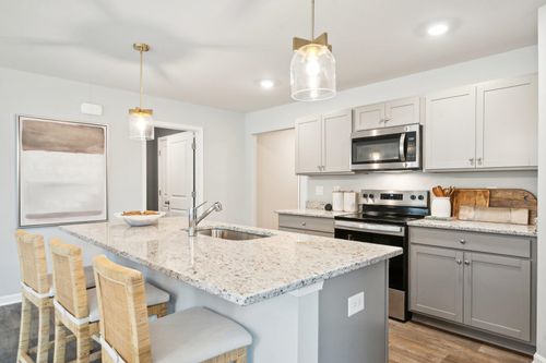 279 Heather Ln, STAUNTON, VA, 24401-9604 | Card Image