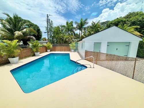 606 Avenida Alegre, West Palm Beach, FL, 33405-2240 | Card Image