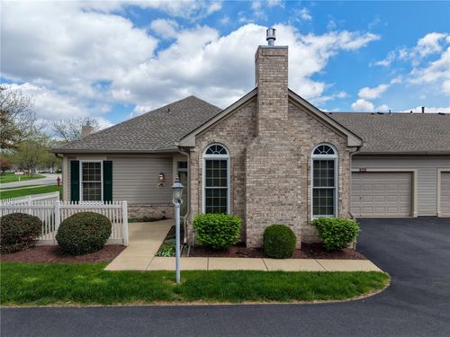 2072 Winchester Ct, Connoquenessing Twp, PA, 16053 | Card Image