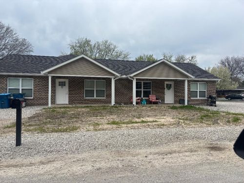 329 Rutledge St, Worden, IL, 62097-1131 | Card Image