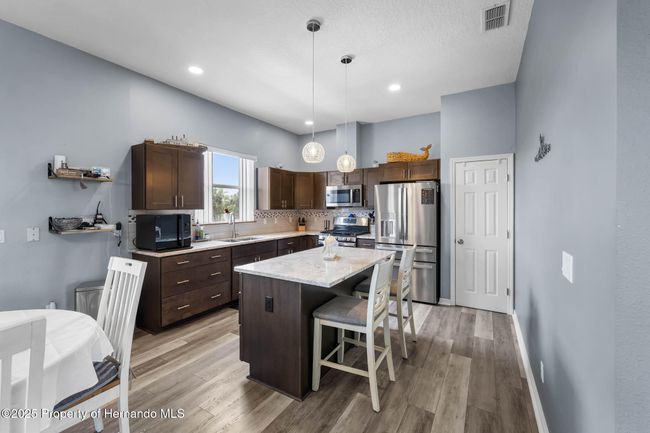 4464 Neptune Dr, House other with 3 bedrooms, 3 bathrooms and null parking in HERNANDO BEACH FL | Image 8
