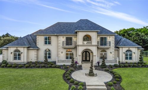 561 Talia Cir, Fairview, TX, 75069-6834 | Card Image