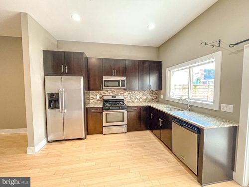 1020 S 5th St, PHILADELPHIA, PA, 19147-4010 | Card Image