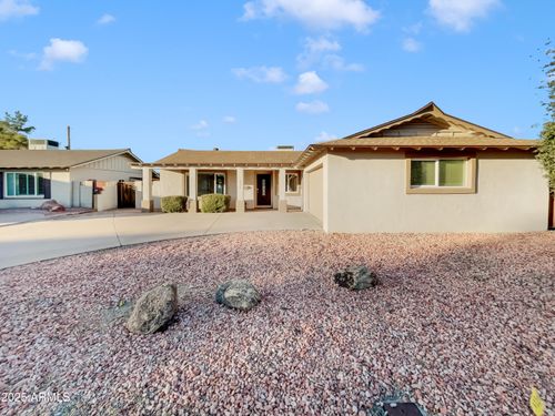 8414 E Orange Blossom Ln, Scottsdale, AZ, 85250-7425 | Card Image