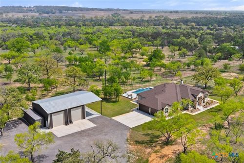 10900 Ranch Road 1323, Johnson City, TX, 78636-2253 | Card Image