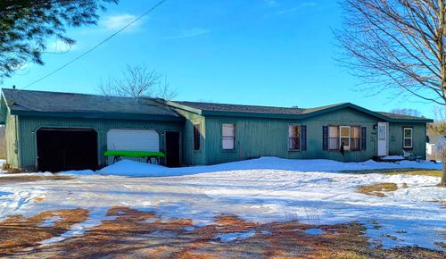 9866 Erdman Rd, Onekama, MI, 49675-9749 | Card Image