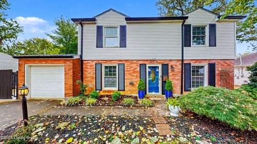 8506 Bayou Way, Louisville, KY, 40242-3006 | Card Image