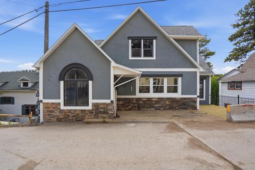611 Railroad Ave, lead, SD, 57754-1347 | Card Image