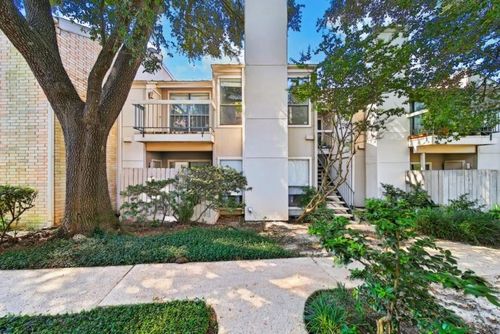 apt-48-7900 N Stadium Dr, Houston, TX, 77030-4415 | Card Image