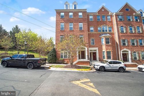 15070 Leicestershire St, WOODBRIDGE, VA, 22191-6569 | Card Image