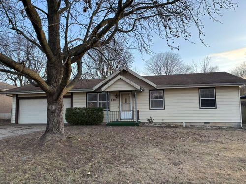 730 E Walnut Lawn St, Springfield, MO, 65807-5069 | Card Image