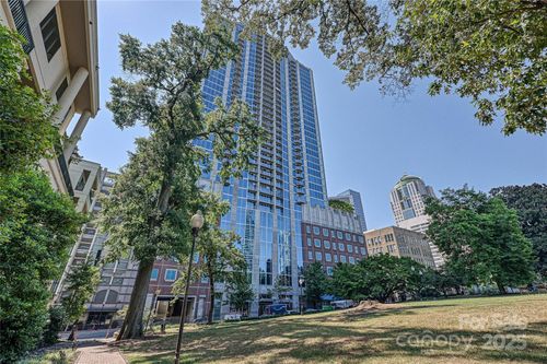 unit-2013-210 N Church St, Charlotte, NC, 28202-2383 | Card Image