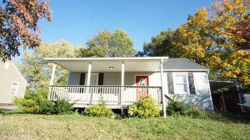 3032 Dodd St Se, Knoxville, TN, 37920-3436 | Card Image