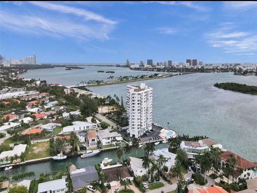 601-11930 N Bayshore Dr, North Miami, FL, 33181-2900 | Card Image