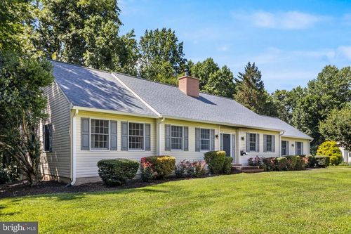 3750 Elberta Ln, HUNTINGTOWN, MD, 20639-4201 | Card Image