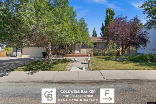 4020 Bretton Dr, Casper, WY, 82609-2440 | Card Image