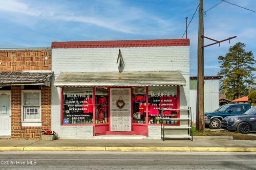 113 E Church St, Atkinson, NC, 28421-1201 | Card Image