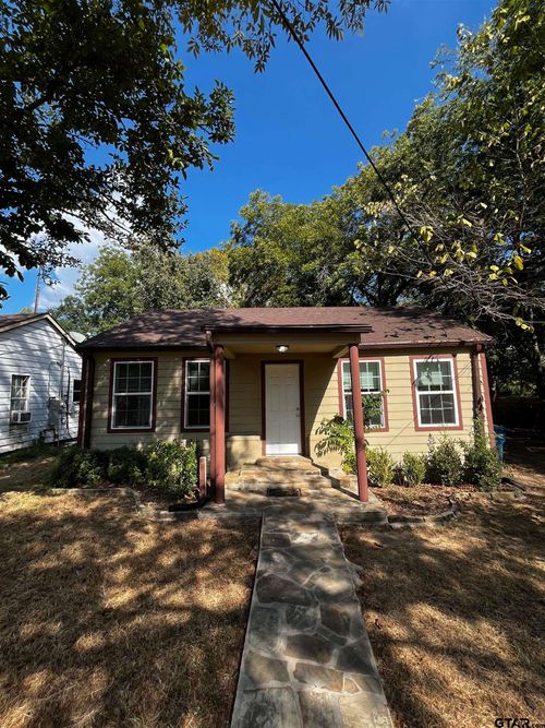105 S Lide Ave, Mount Pleasant, TX, 75455-4518 | Card Image