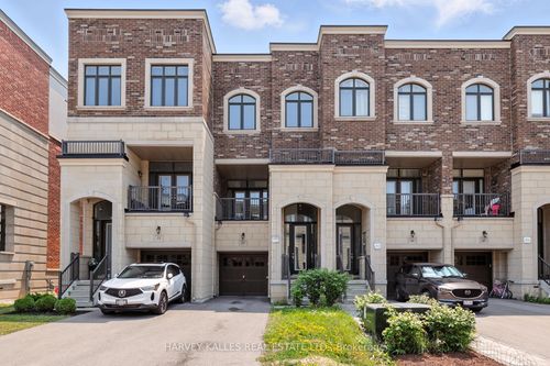 37 Arianna Cres, Vaughan, ON, L6A4Z9 | Card Image