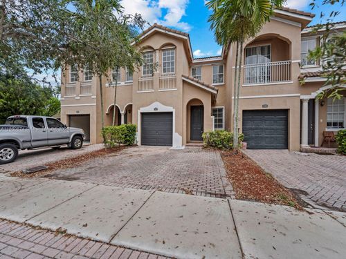 1383 Se 26th Ave, Homestead, FL, 33035-2121 | Card Image