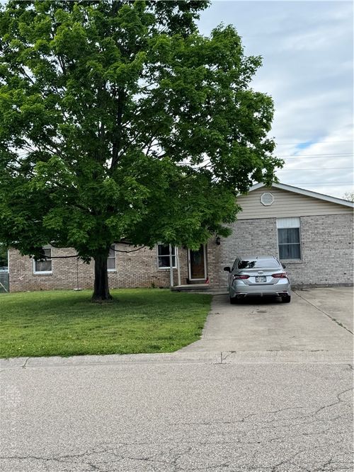 165 Baker Ln, Carlisle, OH, 45005-3790 | Card Image