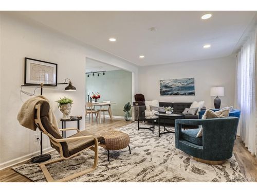 3376 Jasmine St, Denver, CO, 80207-2119 | Card Image