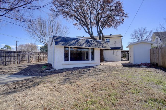 636 W Cedar St, House other with 5 bedrooms, 2 bathrooms and null parking in Hurst TX | Image 38