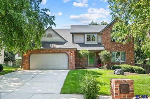 7437 Grand Oaks Dr, Lincoln, NE, 68516-4340 | Card Image