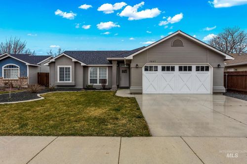 7597 N Dodgin Ave, Boise, ID, 83714-8449 | Card Image