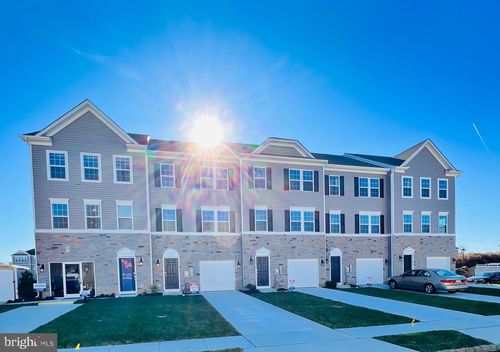 215 Macoun Way, GLASSBORO, NJ, 08028-3477 | Card Image