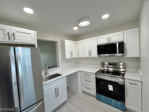 413-6220 Augusta Dr, FORT MYERS, FL, 33907-5750 | Card Image