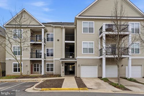 13331 Connor Dr, CENTREVILLE, VA, 20120-3039 | Card Image