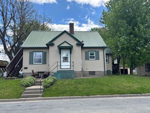 216 Ruth Ave, Arcadia, WI, 54612-1432 | Card Image