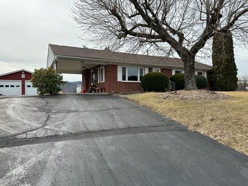 1083 Comers Rock Rd, Elk Creek, VA, 24326-2550 | Card Image