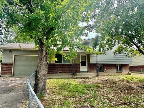 6873 Metropolitan St, Colorado Springs, CO, 80911-2713 | Card Image