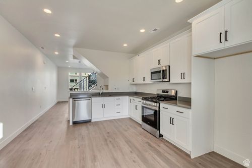 115-11009 S Freestone Rd, South Jordan, UT, 84009-1894 | Card Image