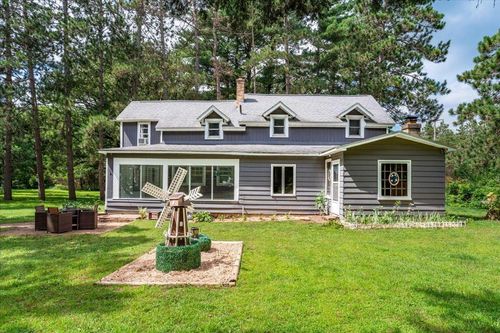 8333 9 Mile Creek Rd, Fall Creek, WI, 54742-9338 | Card Image