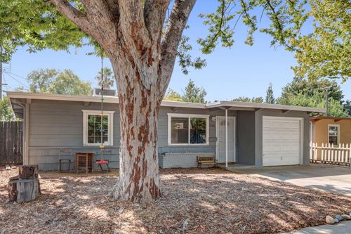 5510 71st Street, Sacramento, CA, 95820 | Card Image