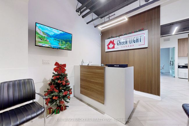 404-406 - 1275 Finch Ave W, Home with 0 bedrooms, 0 bathrooms and 3 parking in North York ON | Image 8