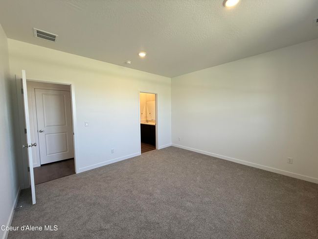 Primary Bedroom | Image 14