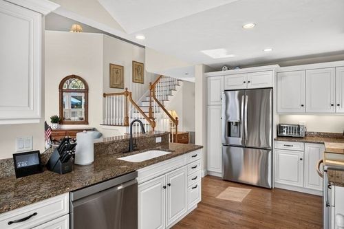 5-5 Alice Mullens Way, Plymouth, MA, 02360-8808 | Card Image