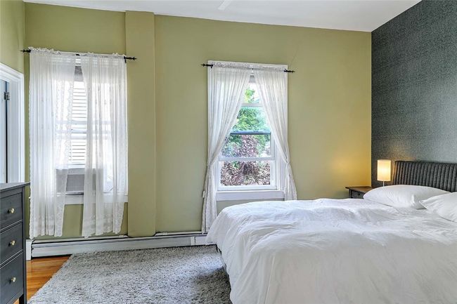 APT-3 - 20 7 Th St, Condo with 2 bedrooms, 1 bathrooms and 2 parking in Providence RI | Image 26