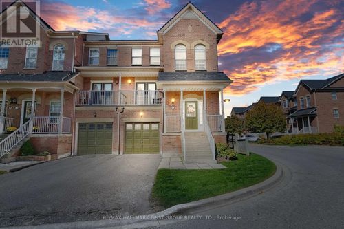 10-575 Steeple Hill, Pickering, ON, L1V7E4 | Card Image