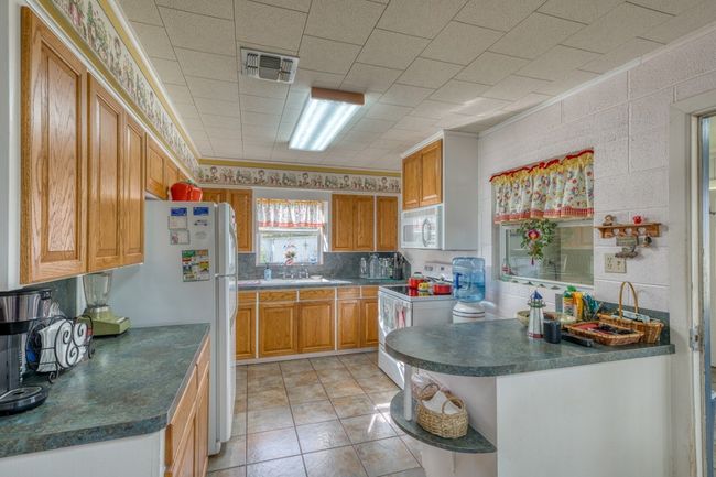 106 Chuckwagon, House other with 3 bedrooms, 3 bathrooms and 4 parking in Burnet TX | Image 22