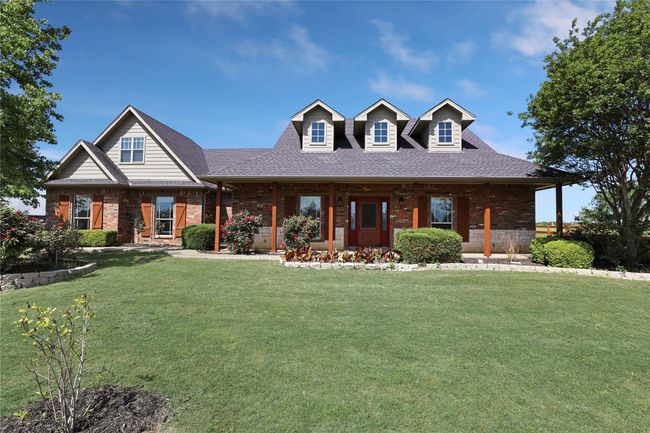 2245 Block Rd, House other with 3 bedrooms, 2 bathrooms and null parking in Gunter TX | Image 4