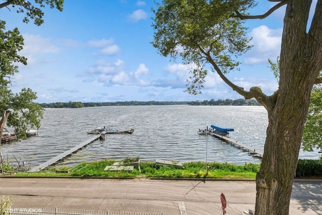 25174 W Lake Shore Dr, House other with 3 bedrooms, 3 bathrooms and 2 parking in Ingleside IL | Image 16