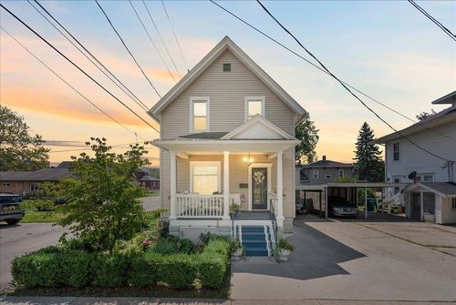 215 W Williams Street, Owosso, MI, 48867 | Card Image